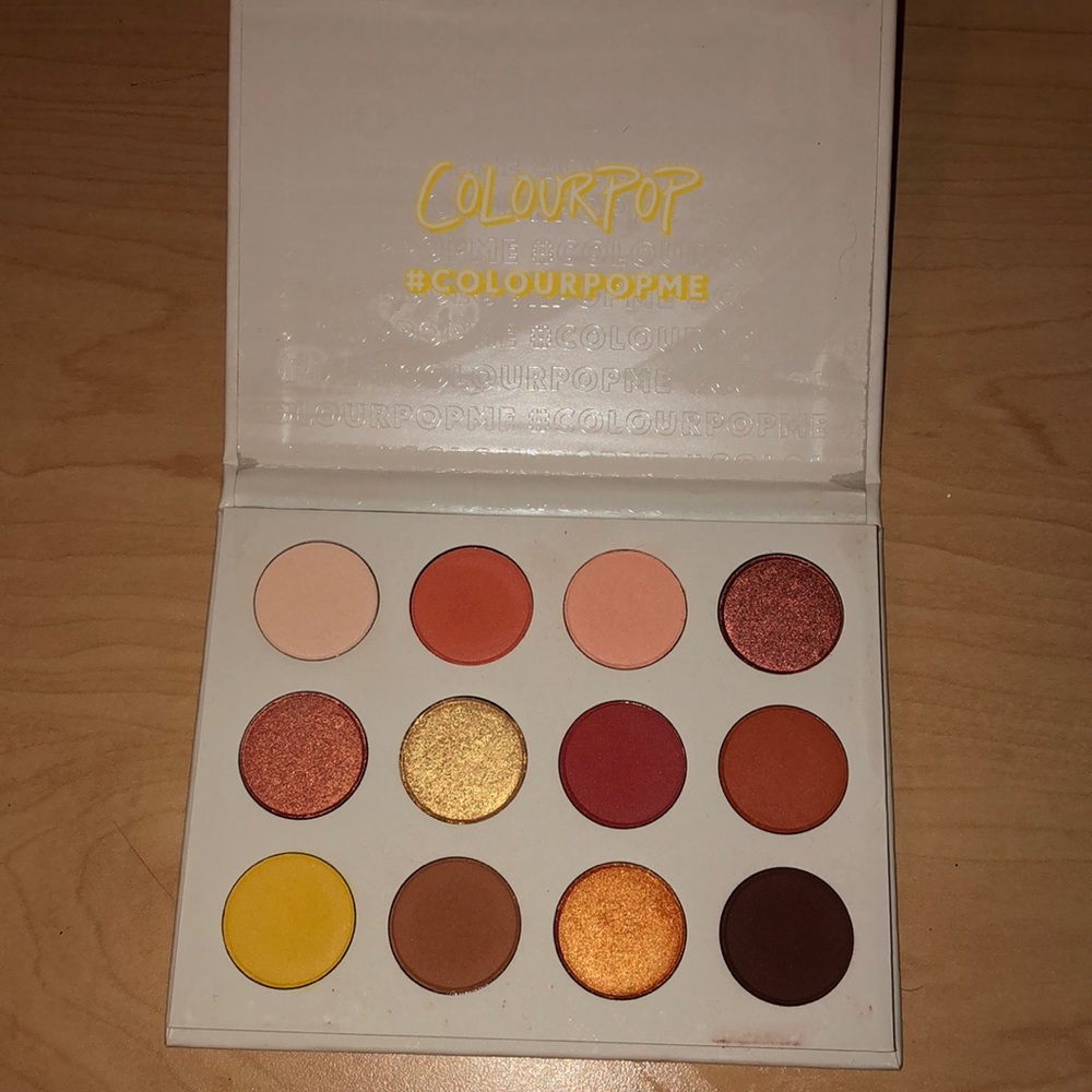 Colourpop Yes Please! Palette